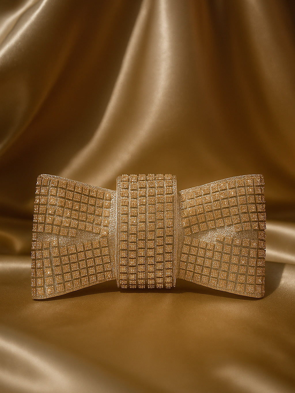 ✨ Holiday Clutches &amp; Handbags: Sparkle Season with Lauren Lorraine